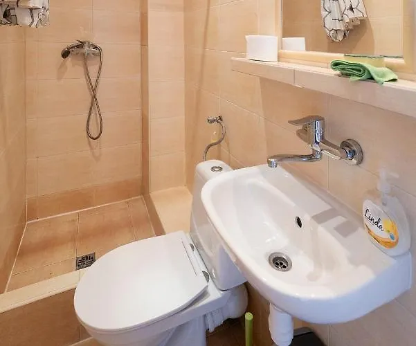 Kwatera prywatna Goscinne Nina *